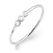 RI-1085 - 925 Sterling silver ring with cubic zircon.