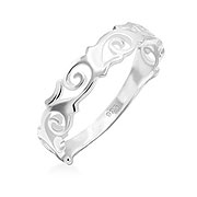 RI-769 - 925 Sterling silver ring.