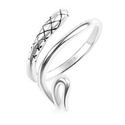 RI-783 - 925 Sterling silver ring.