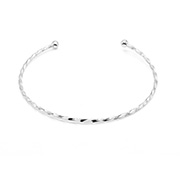 BL-1560 - 925 Sterling silver bangle.