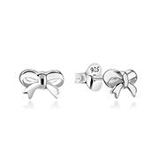 EP-3335 - Plain 925 Sterling silver stud earring.