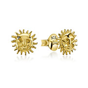 Plain gold plated sterling silver stud.