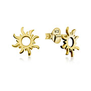 Plain gold plated sterling silver stud.