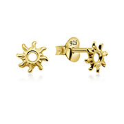 Plain gold plated sterling silver stud.