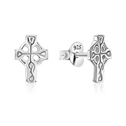 EP-632 - Plain 925 Sterling silver stud earring.