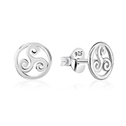 EP-981 - Plain 925 Sterling silver stud earring.