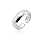 MC-359 - Plain 925 Sterling silver toering.