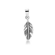 P-1386 - 925 Sterling silver pendant.